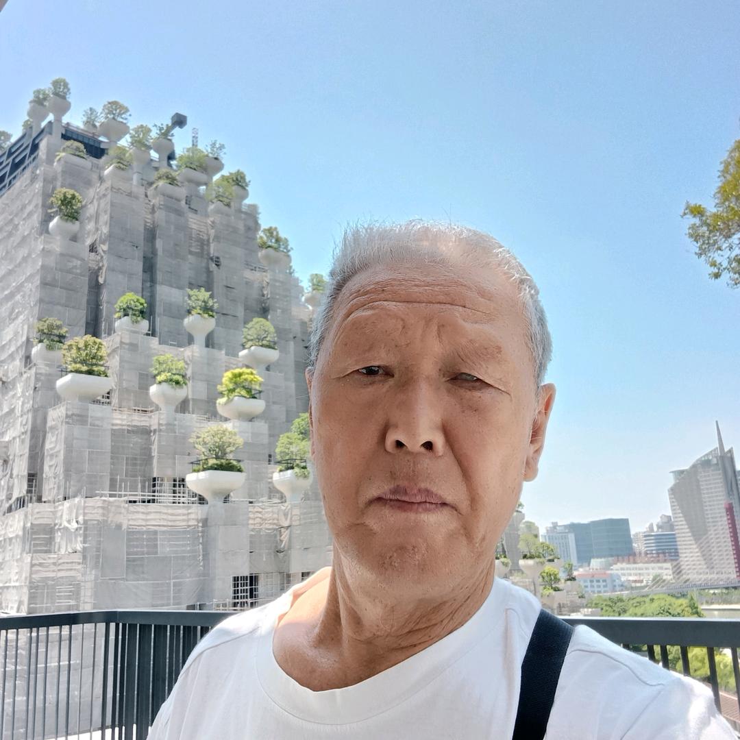 尘土