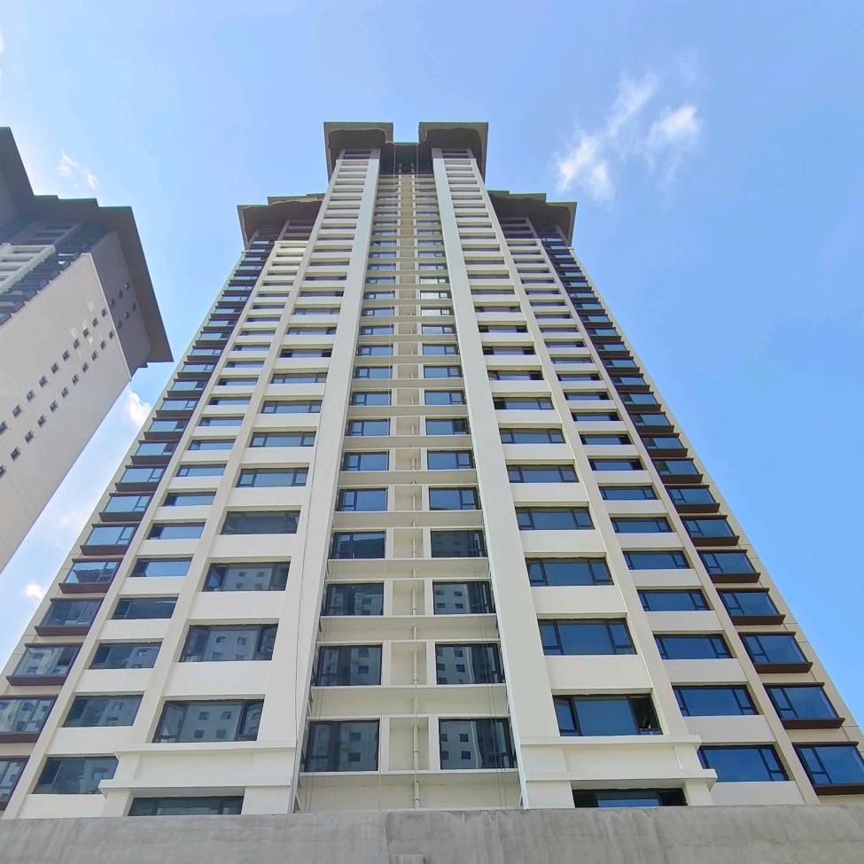 运城鸿展外墙装修