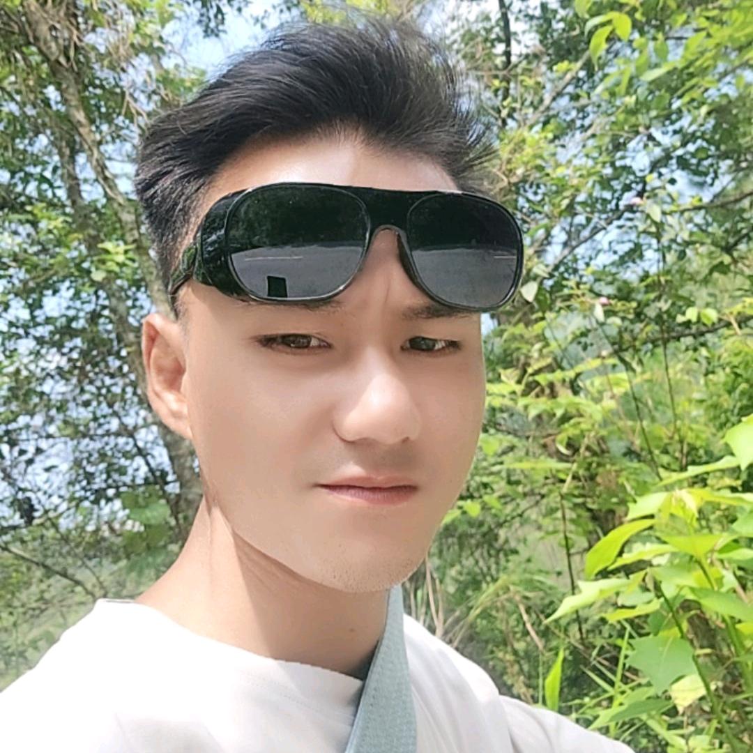 月亮里面有阿妹