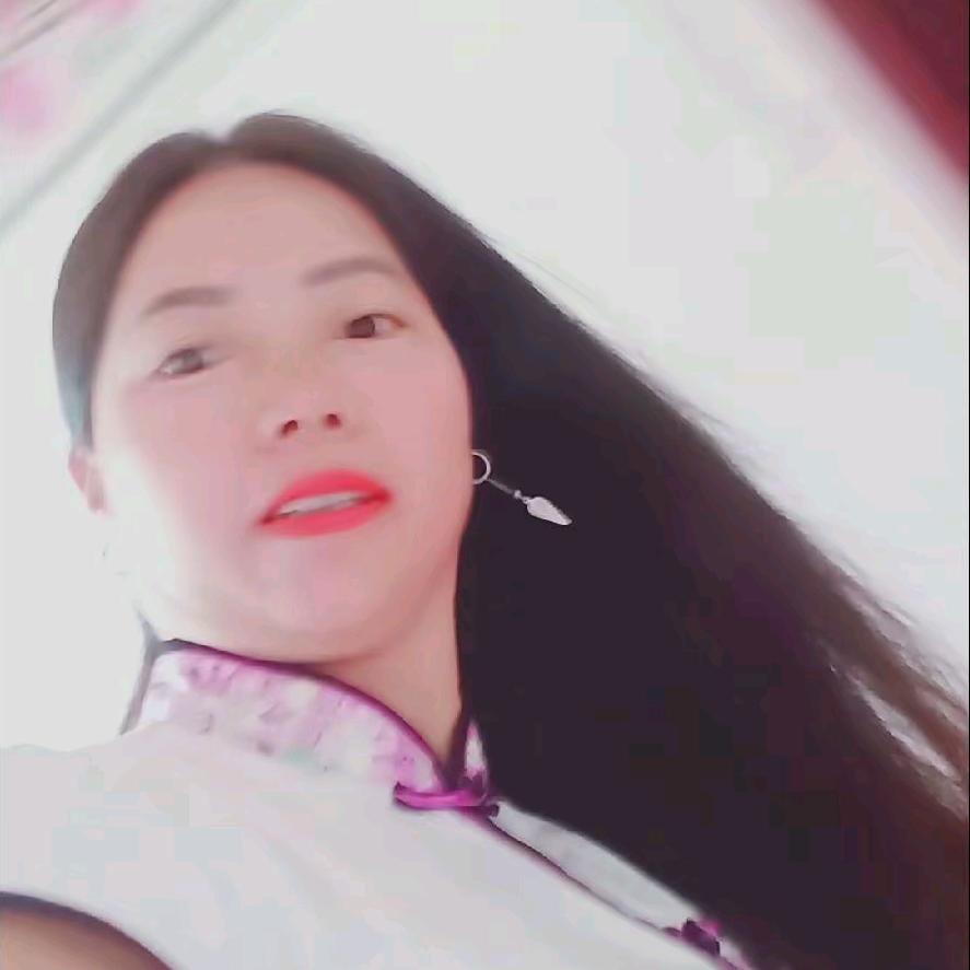 黑玫瑰，罗家姑娘