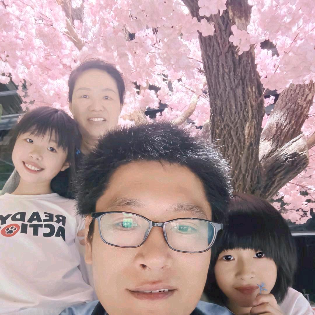 ^小忧郁^💢