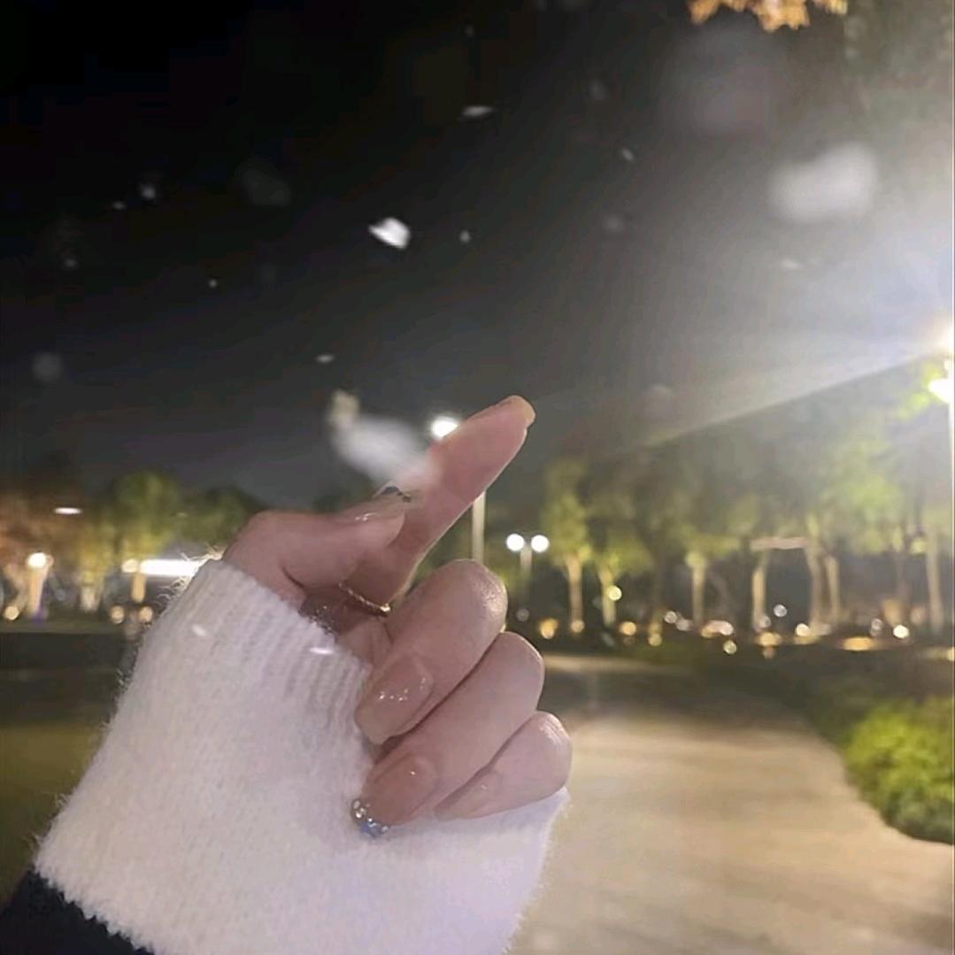 ᰔᩚ💕.ೃ᭄ꦿ吃鱼吐泡泡࿐ོ💞