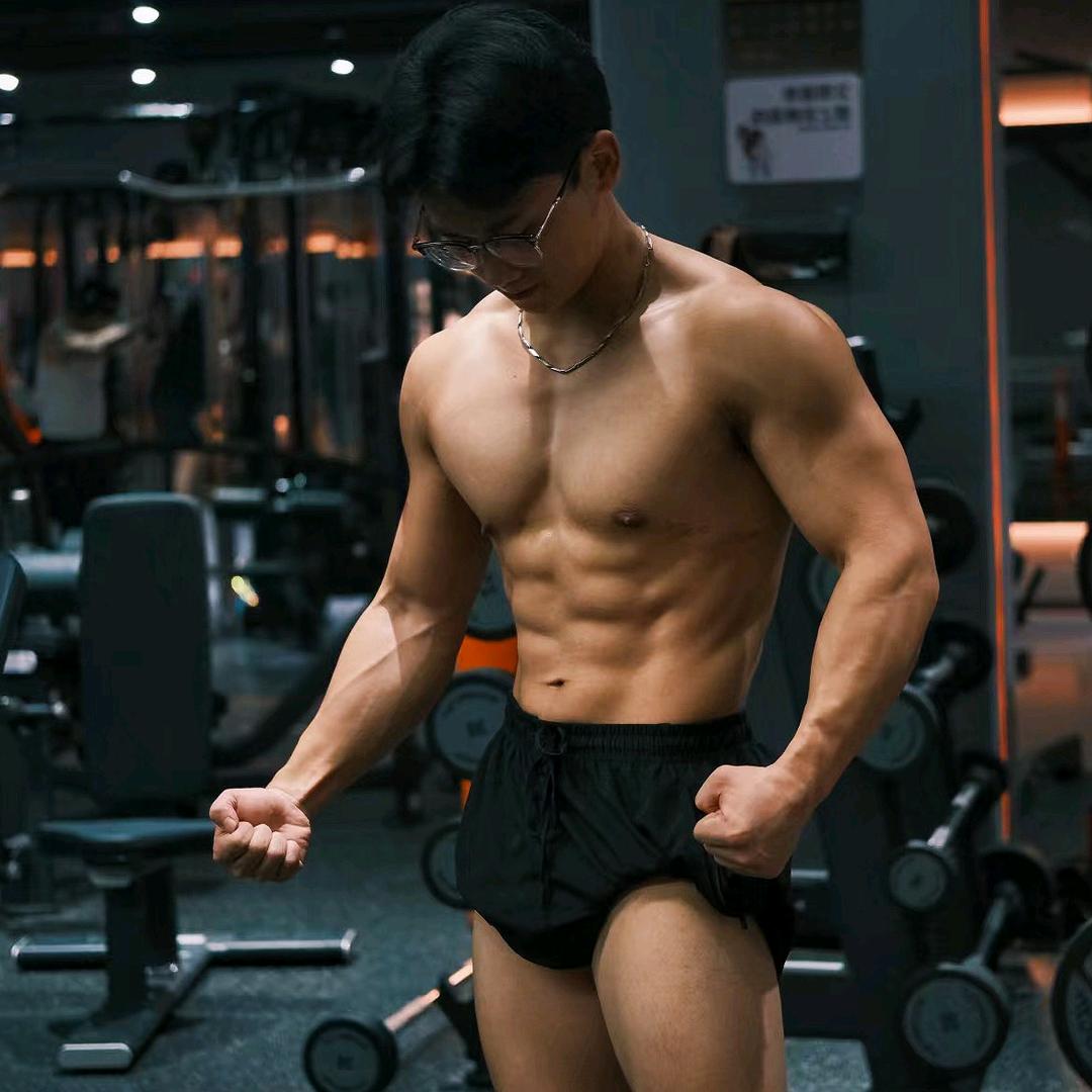 阿佳