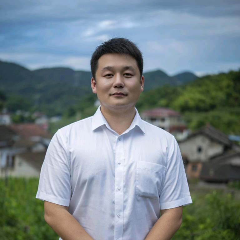 湖南小高村长（高凡）