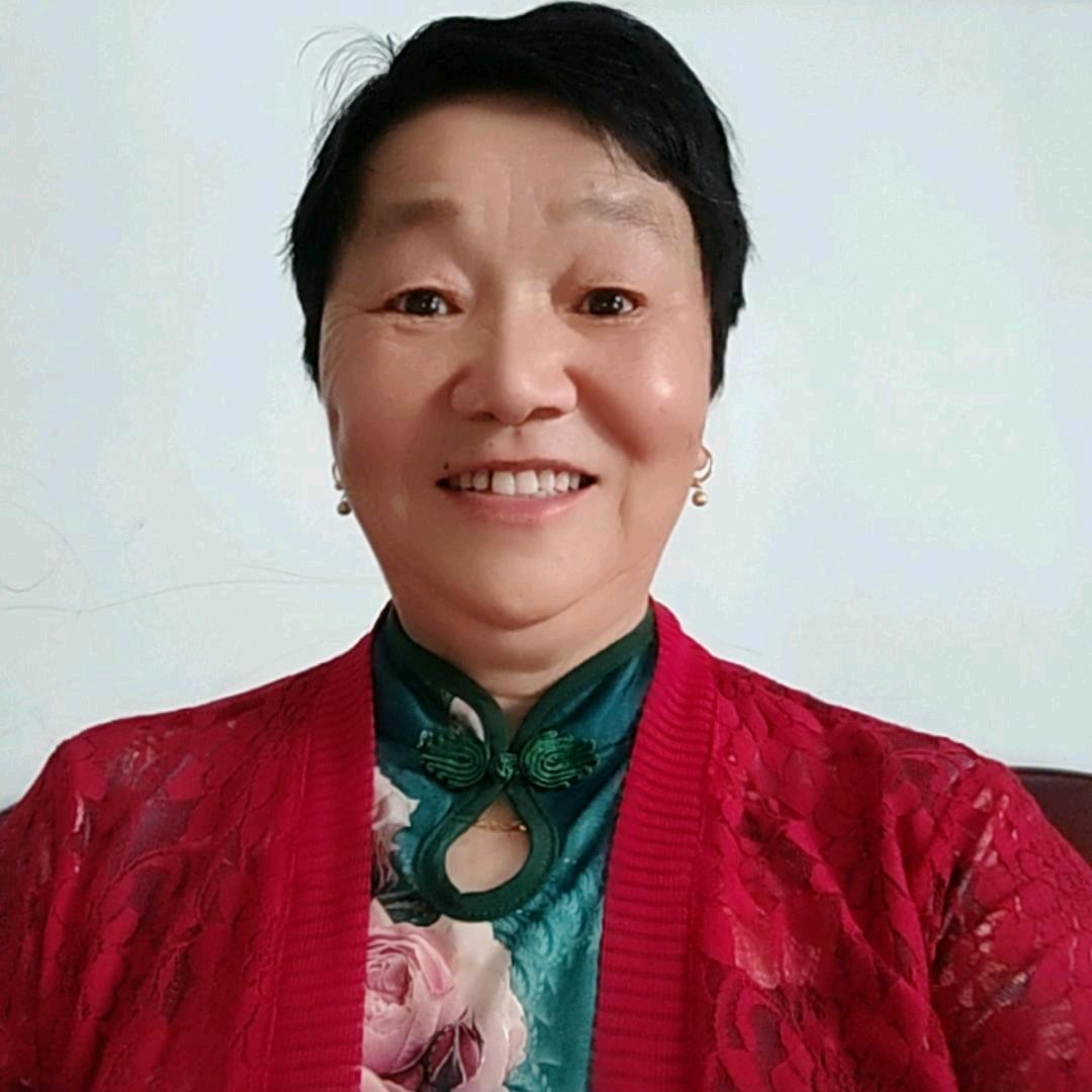 成心实意《姓曾》