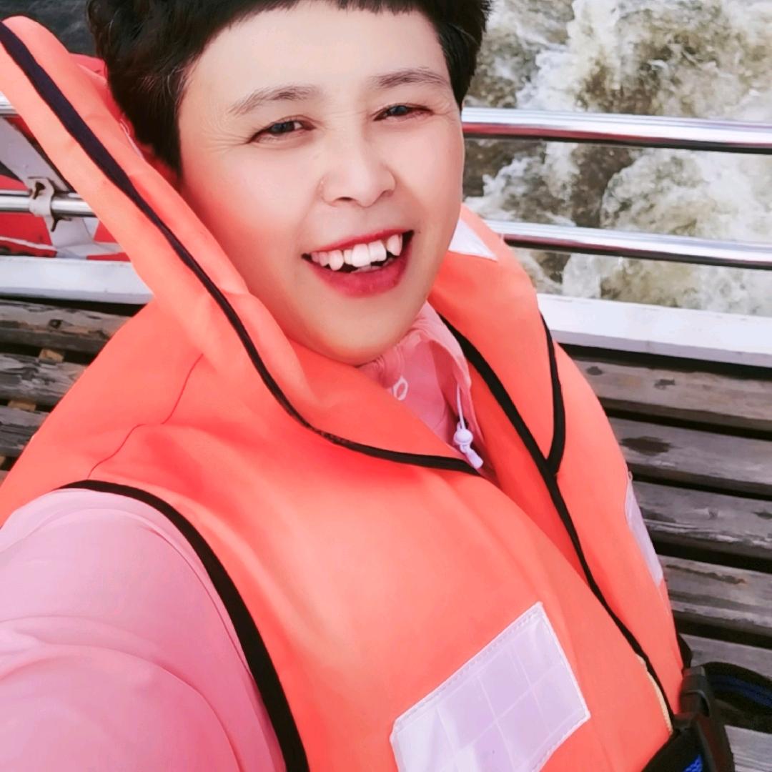 用户539879自信女王