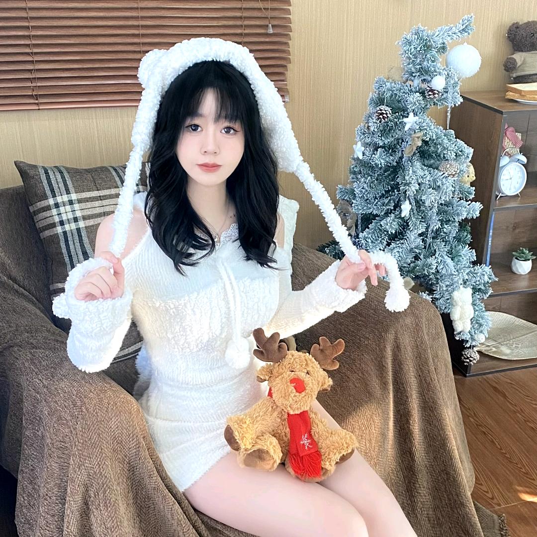 杨乐多