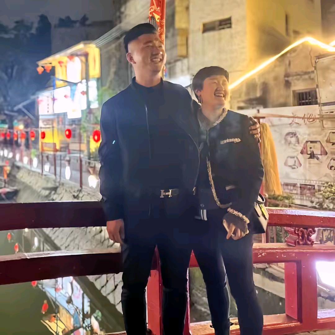 369珠宝 闫磊