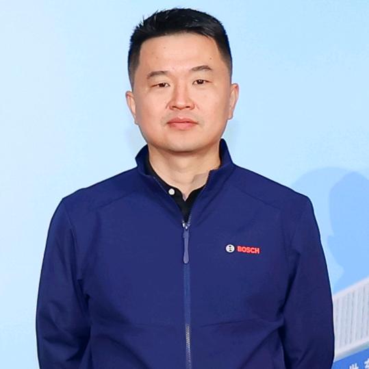 东莞市虎门展通汽车维修钣金喷柒