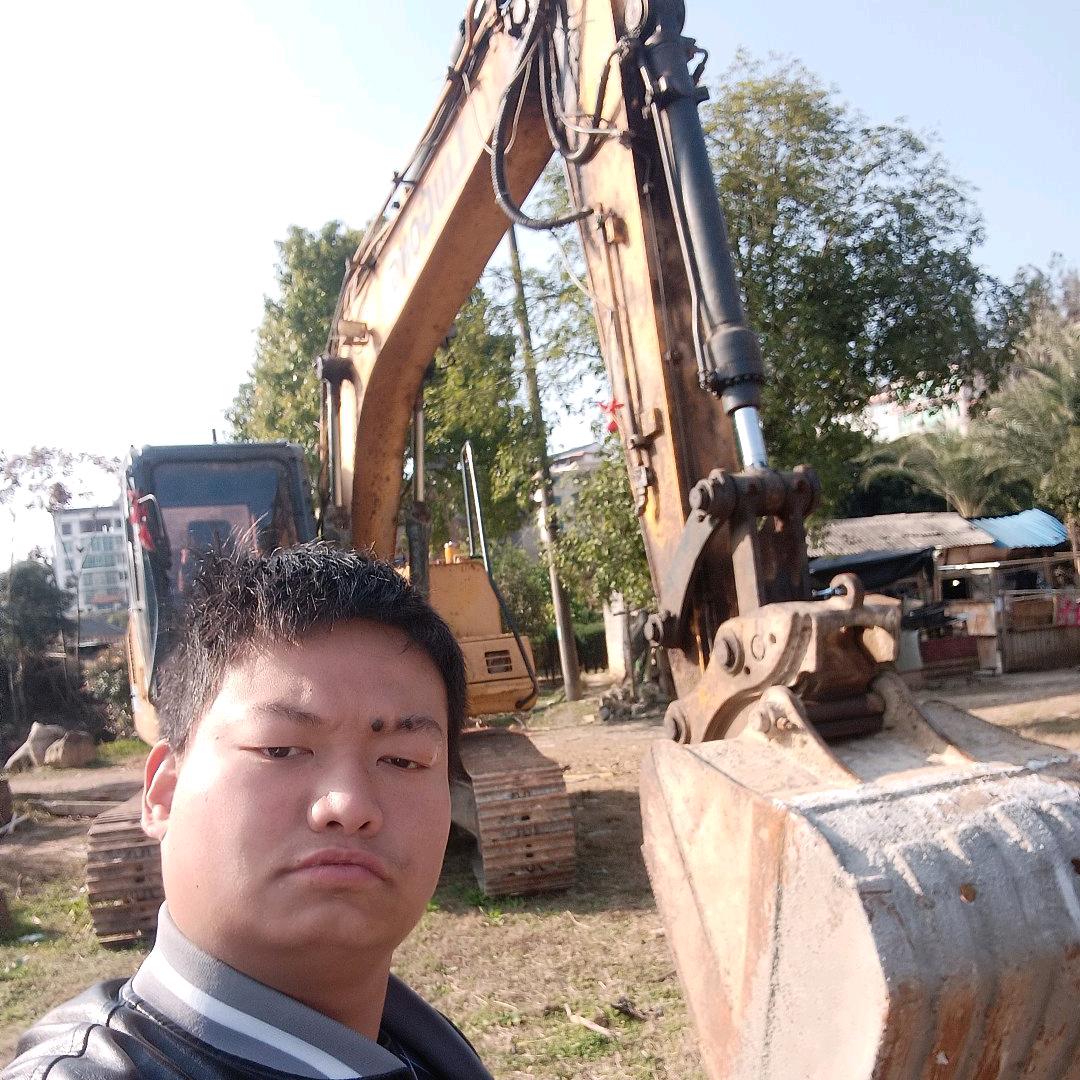 挖机铲车出兑哥