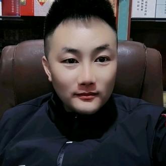 @      小阿辰。