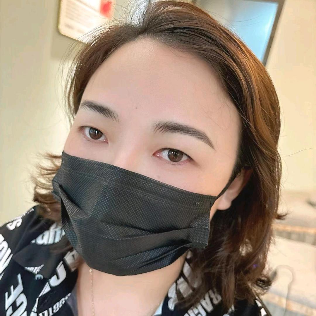 成小燕