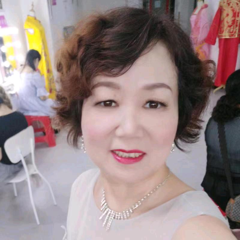 浙江一姐（小号）每晚8点20开播