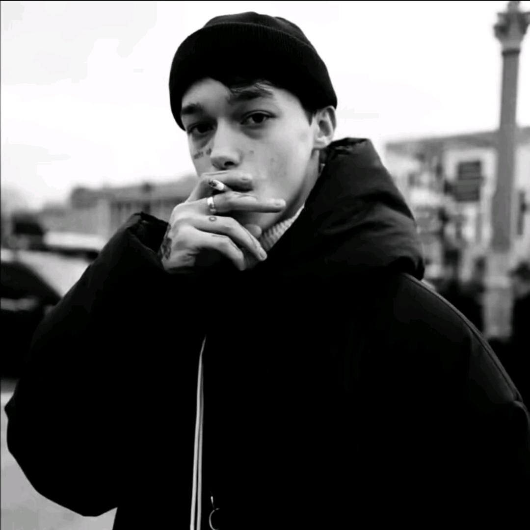 Lu. Zhiyu