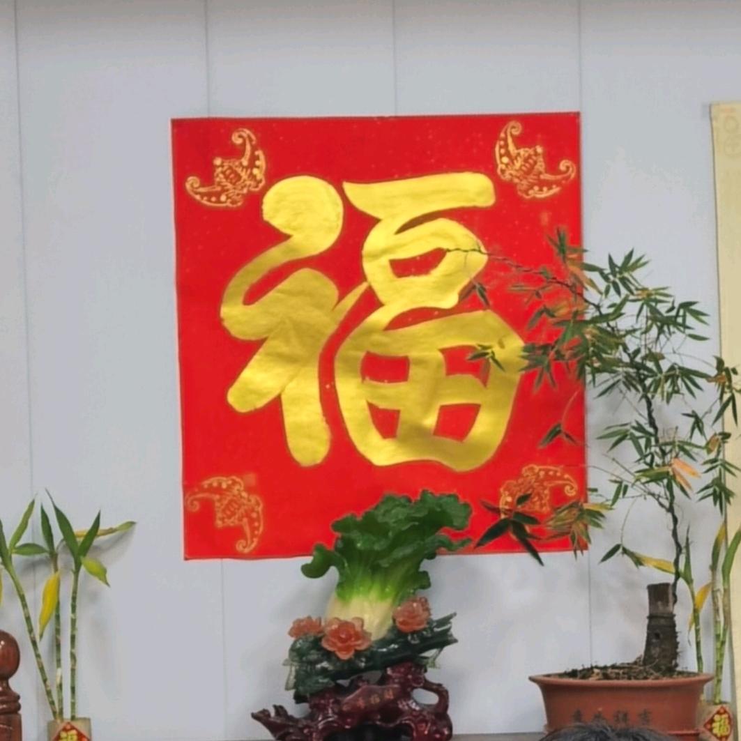 笑出一口大白牙