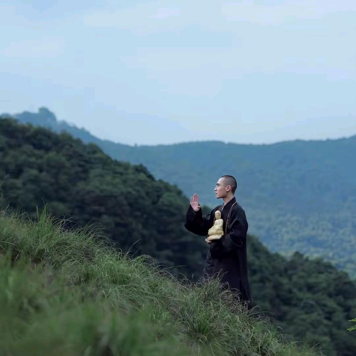 常唸 师傅