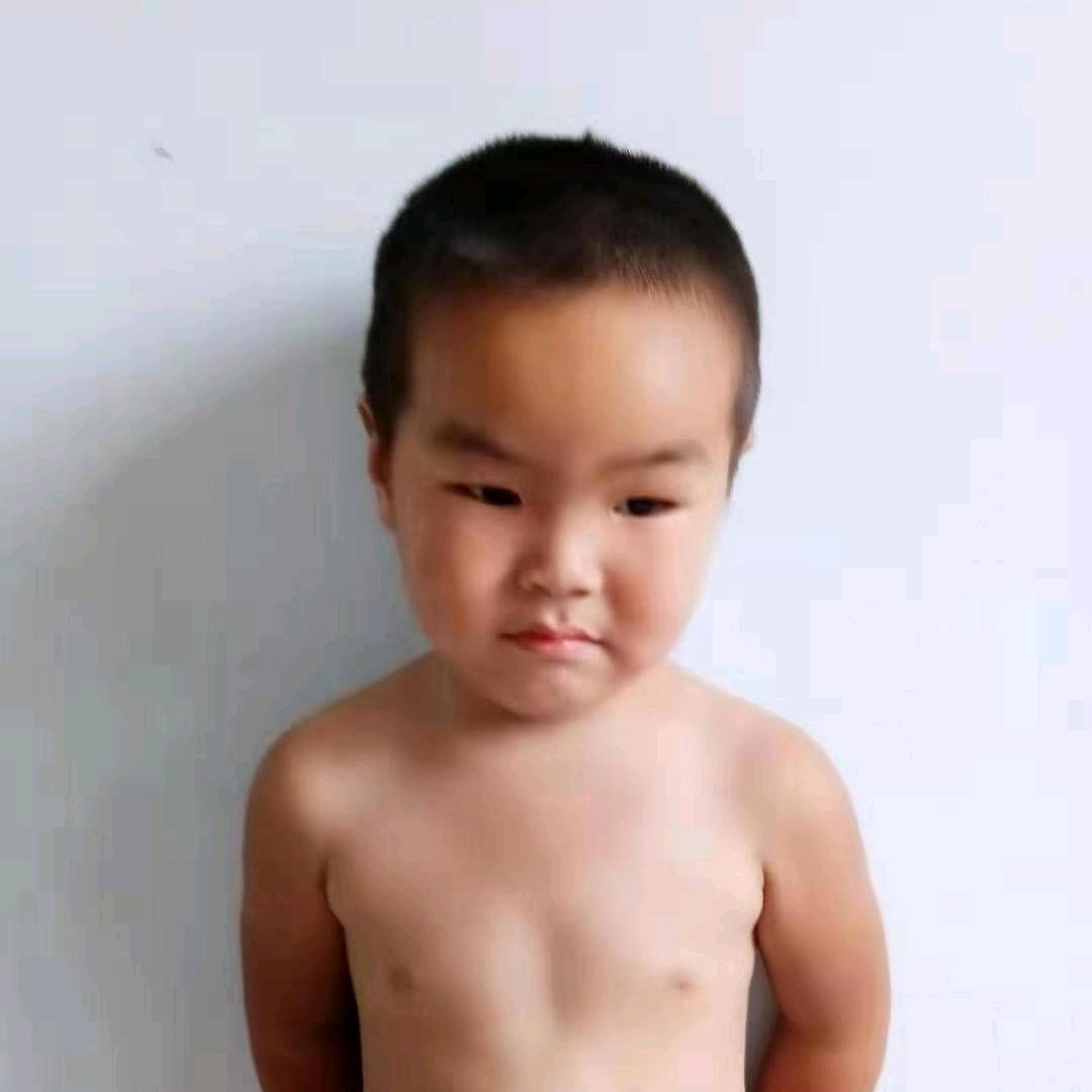 就是他，大杨