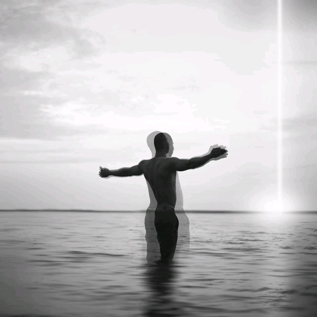 1107