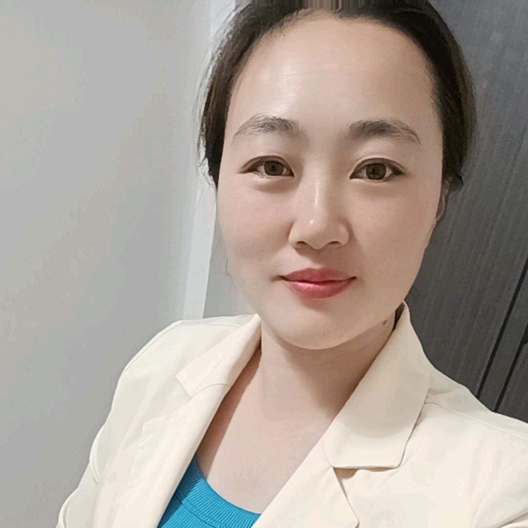 杨杨爱唱歌🎤