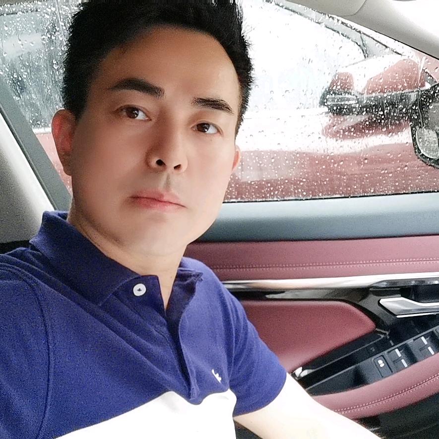 Andy Zhang 蓝雨
