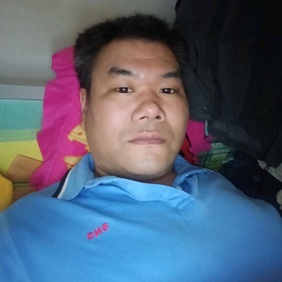 此生不谈情只想努力挣钱