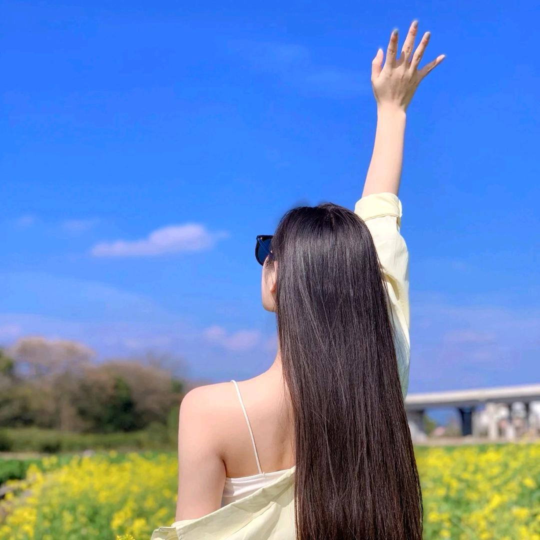 捡球姑娘🎣