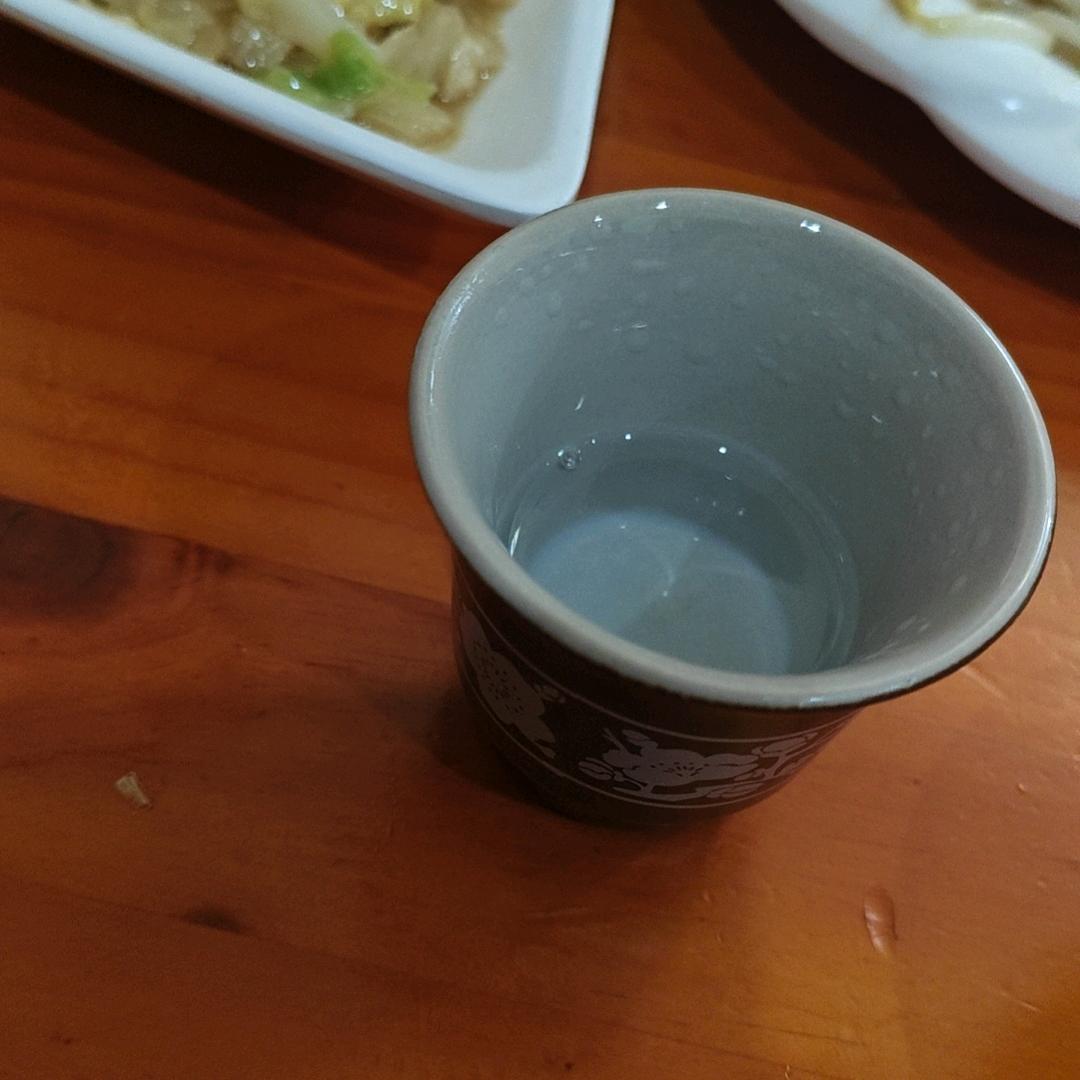 向左指路