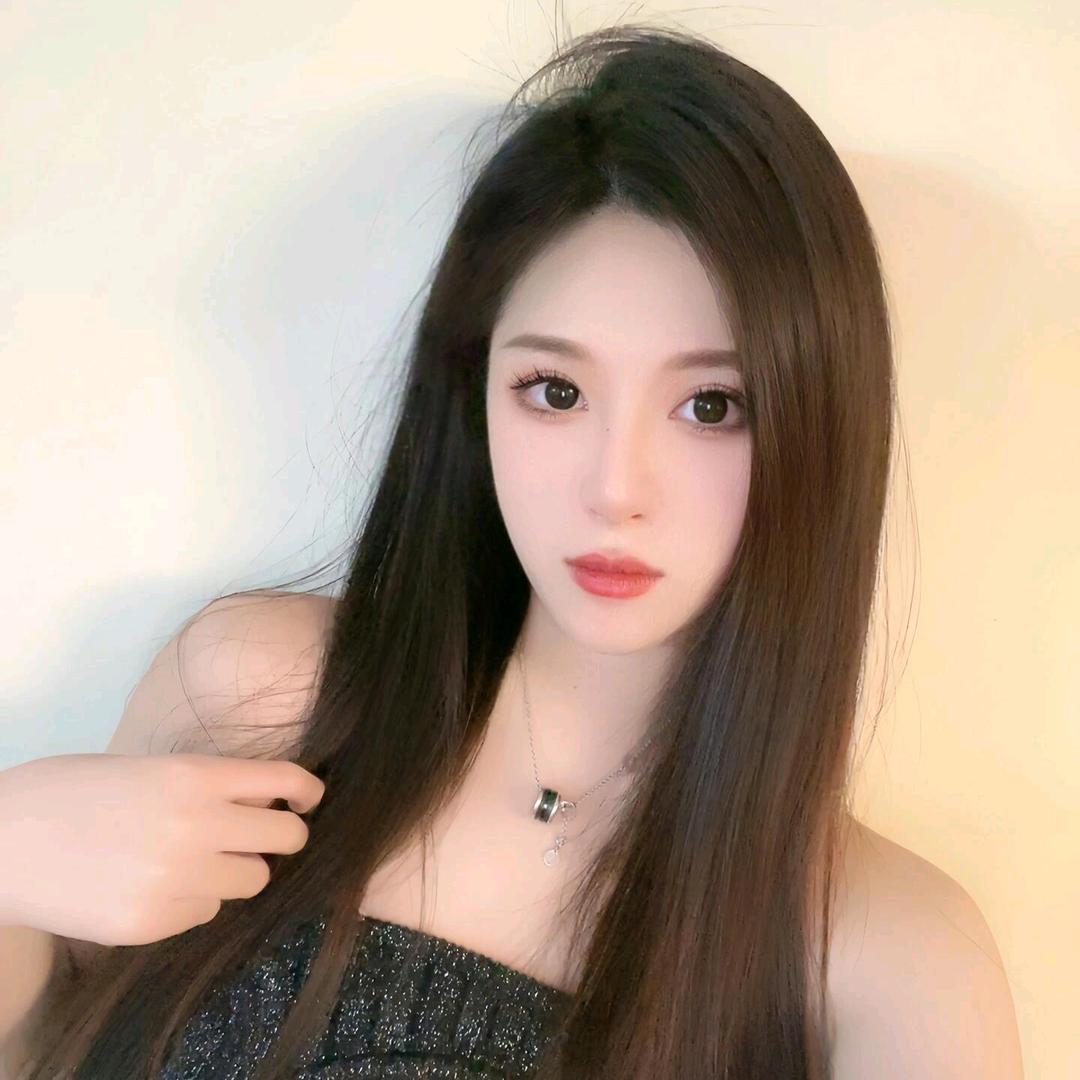 慕容笑笑
