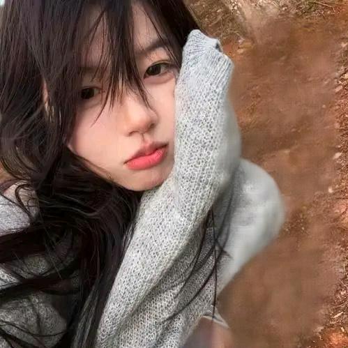 伊伊