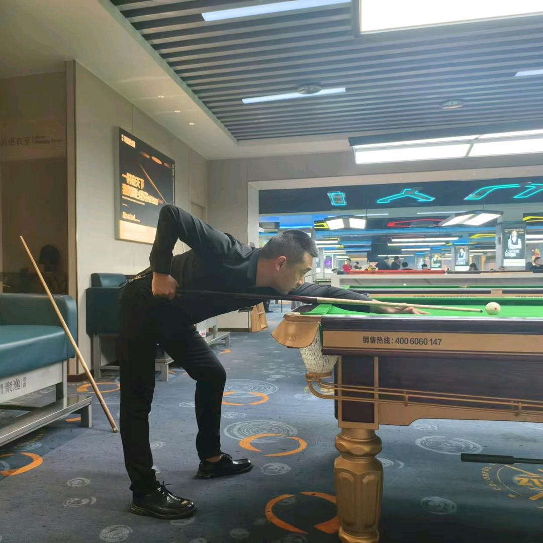 尊爵台球🎱-波总（招助教）