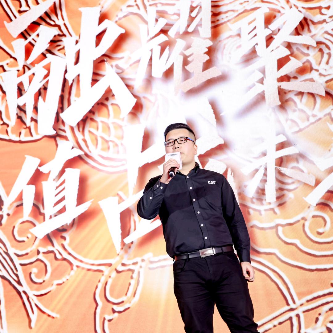 卡特航老板 （一刀斩于马下)