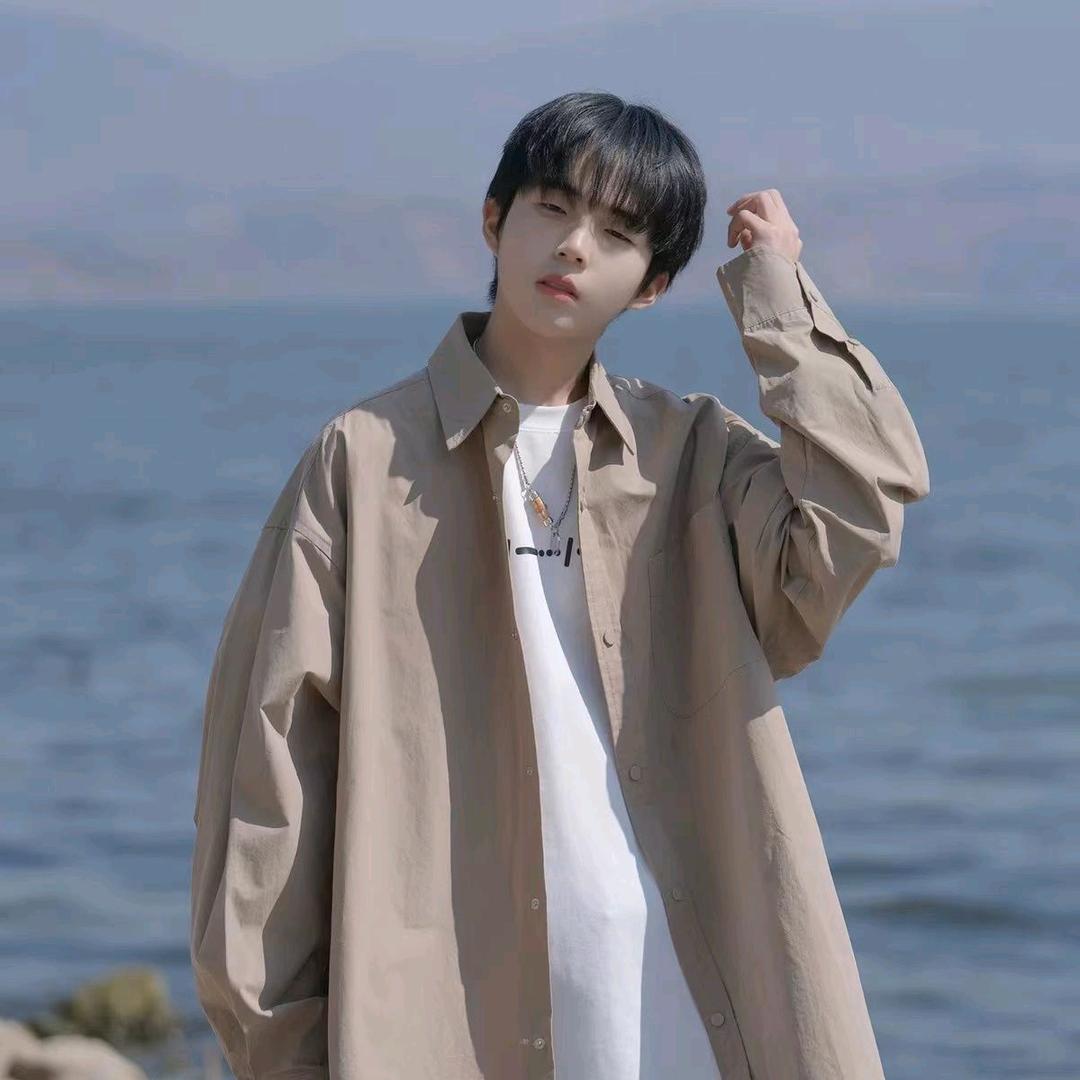 今朝醉酒画诗中