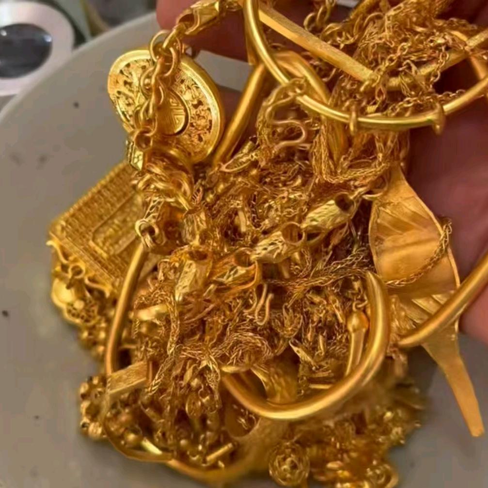 海口首饰回收波哥