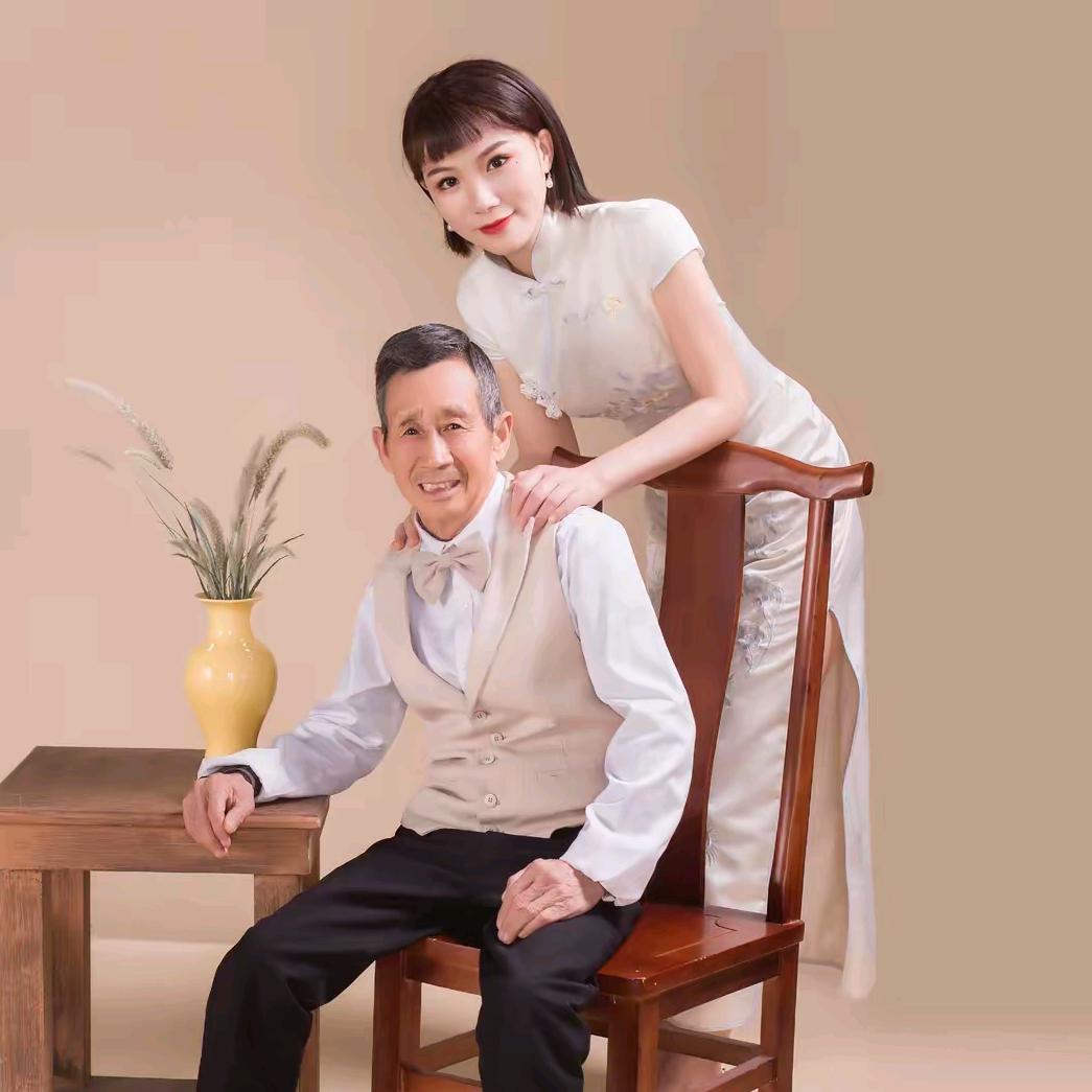 张白鸽🕊金其父女走全球好物分享