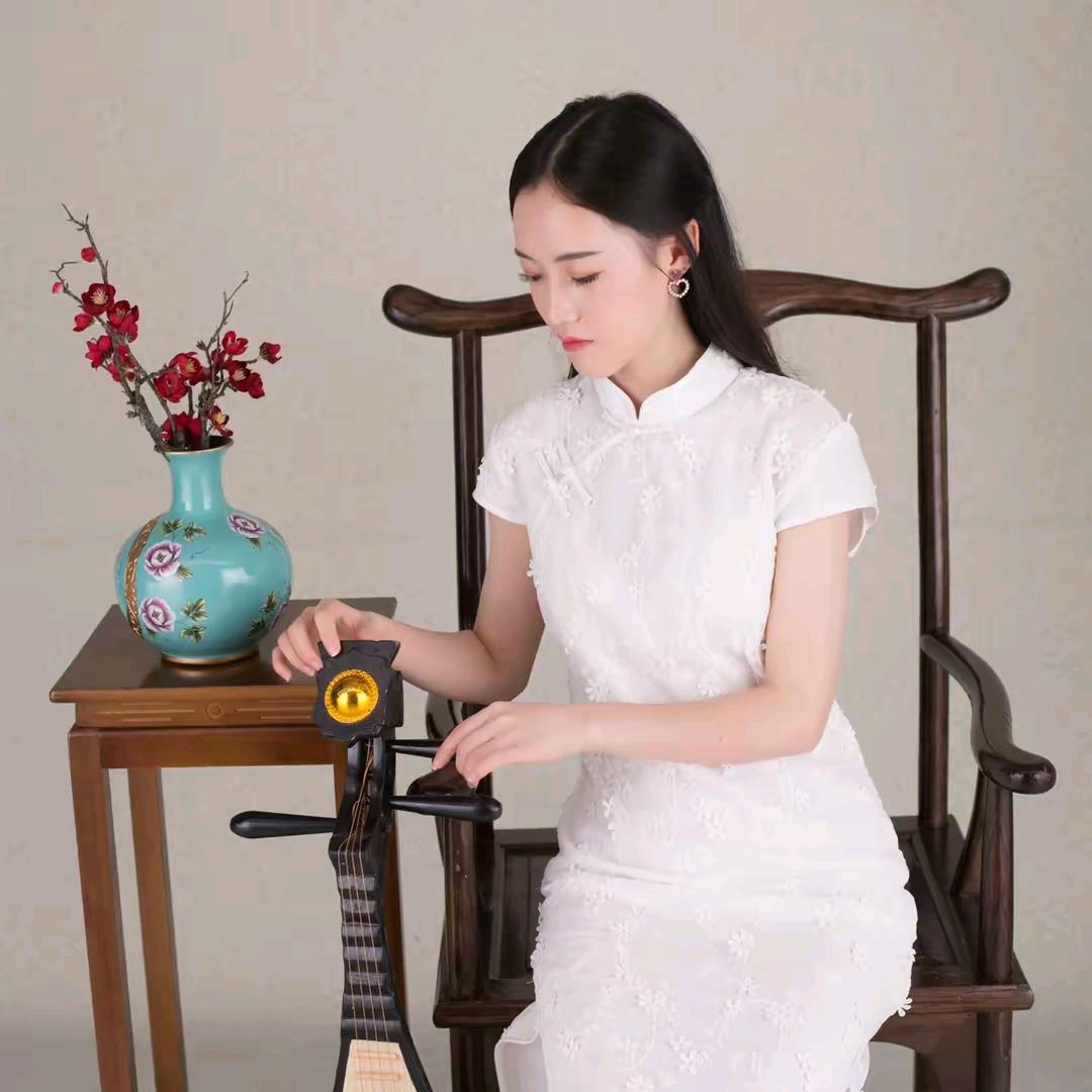 明蓝商贸！
