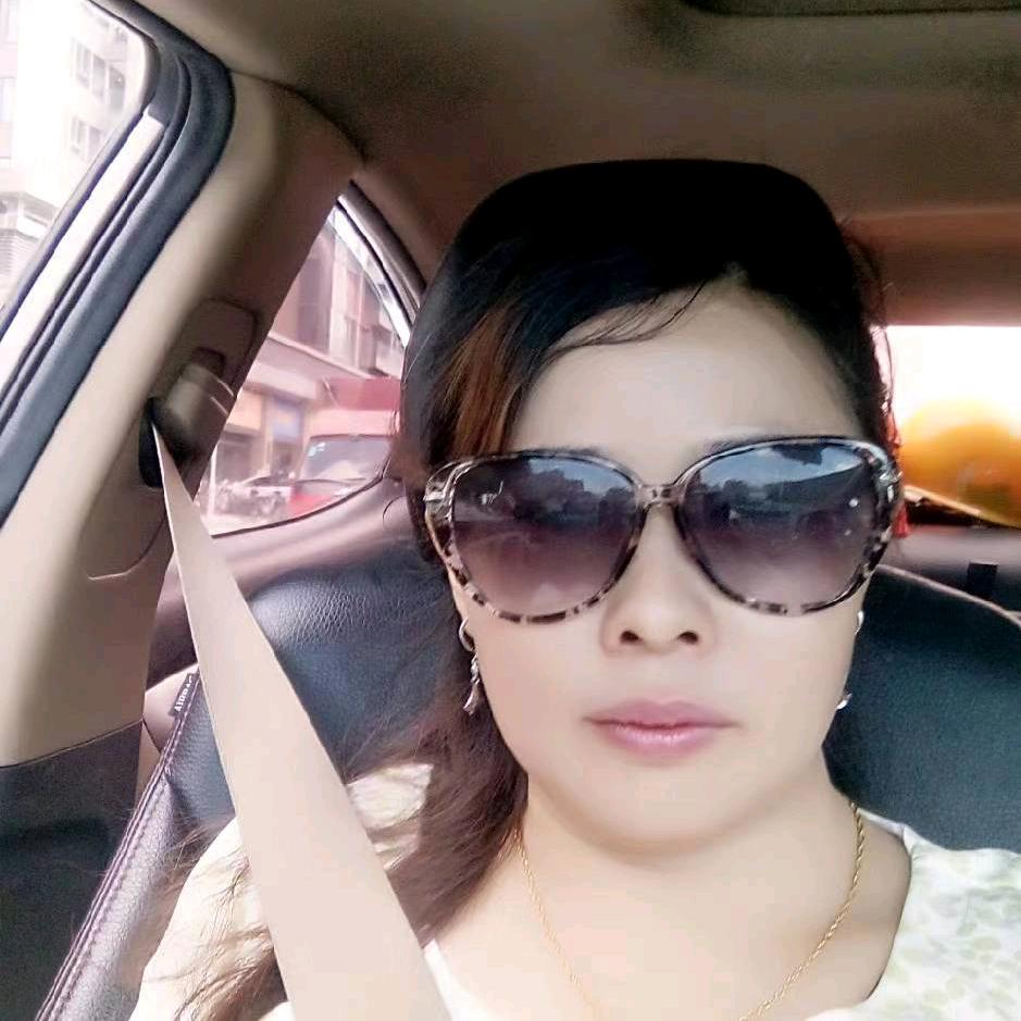 彩色黒