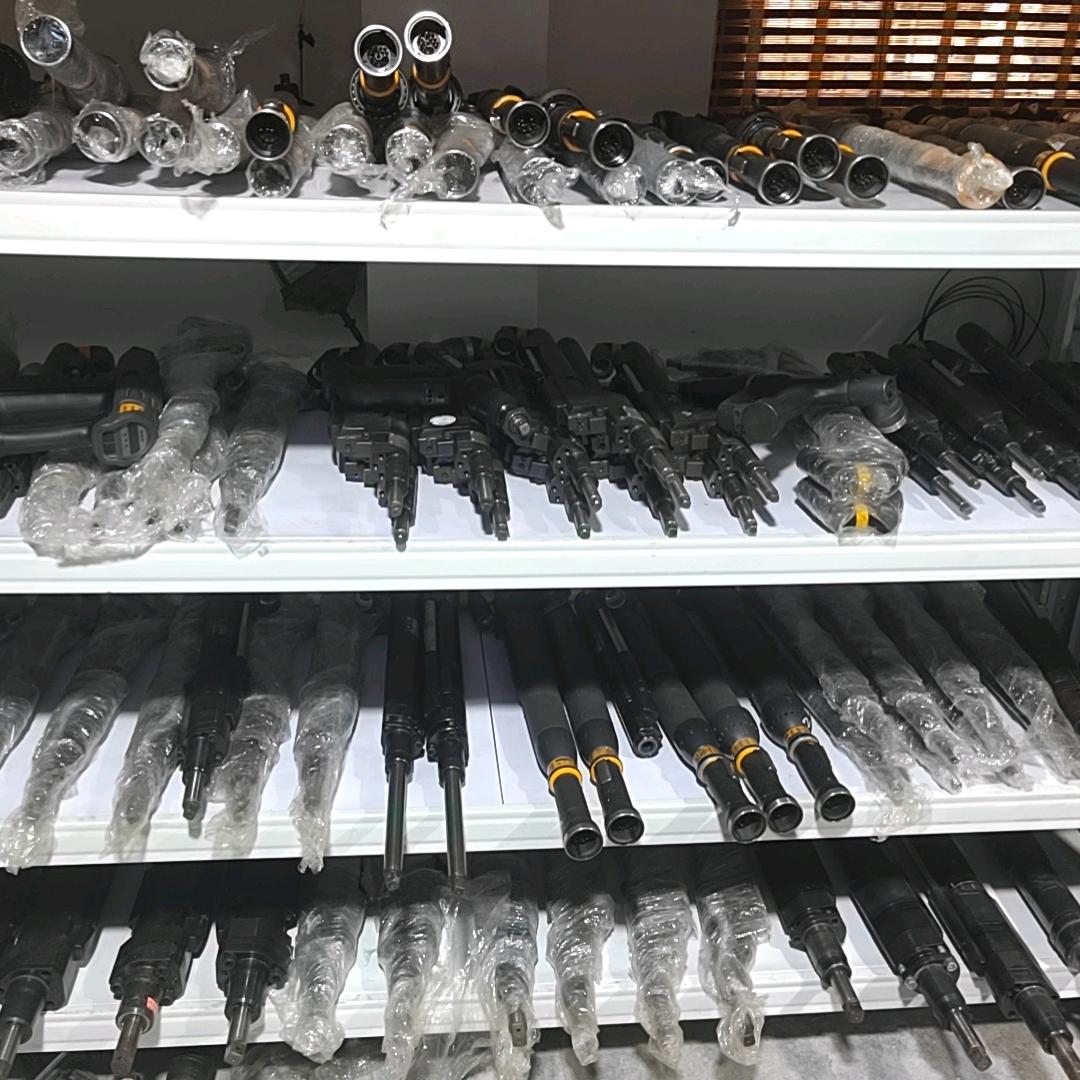 专业维修拧紧设备的松哥