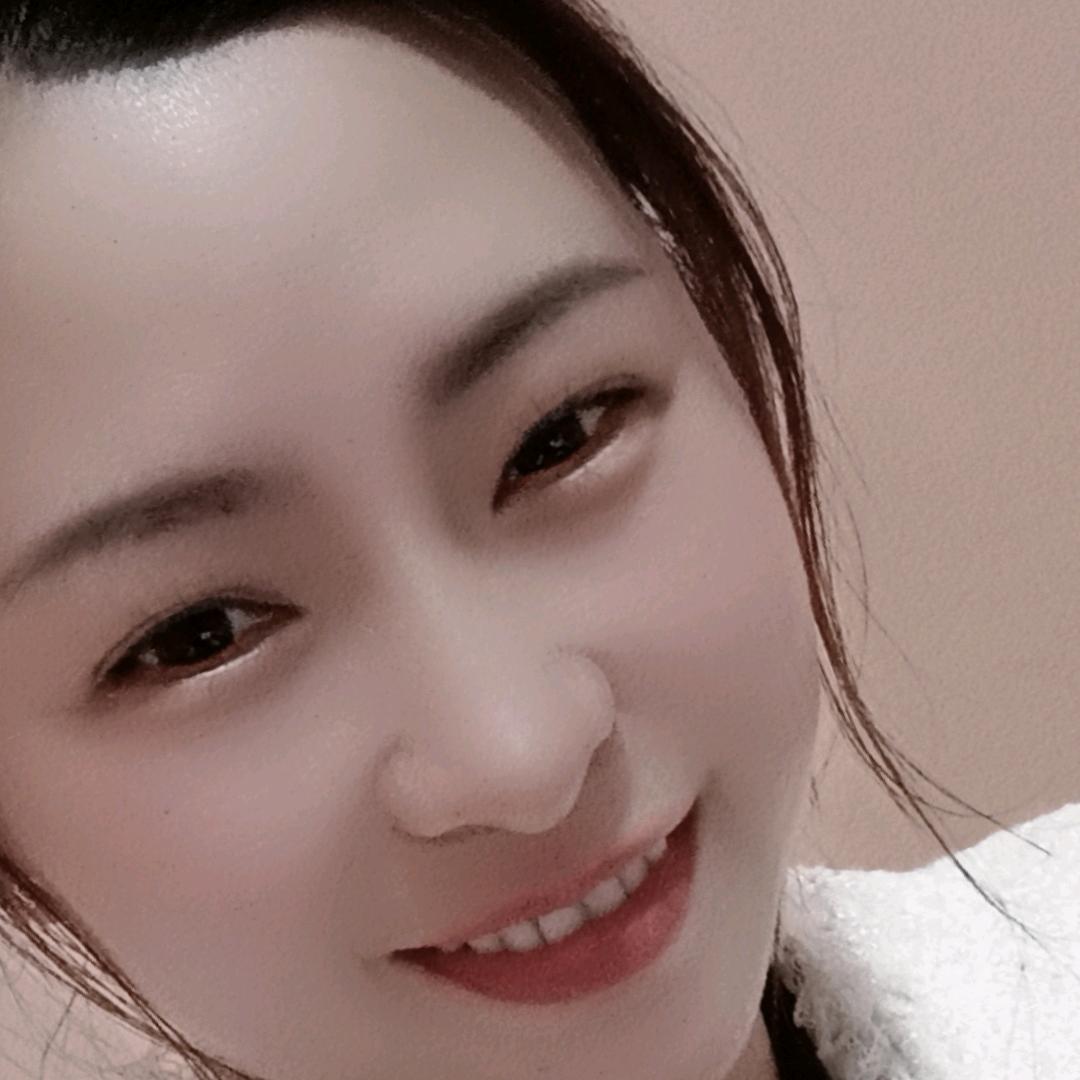月光下的猫