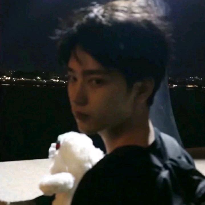 小兆不会玩