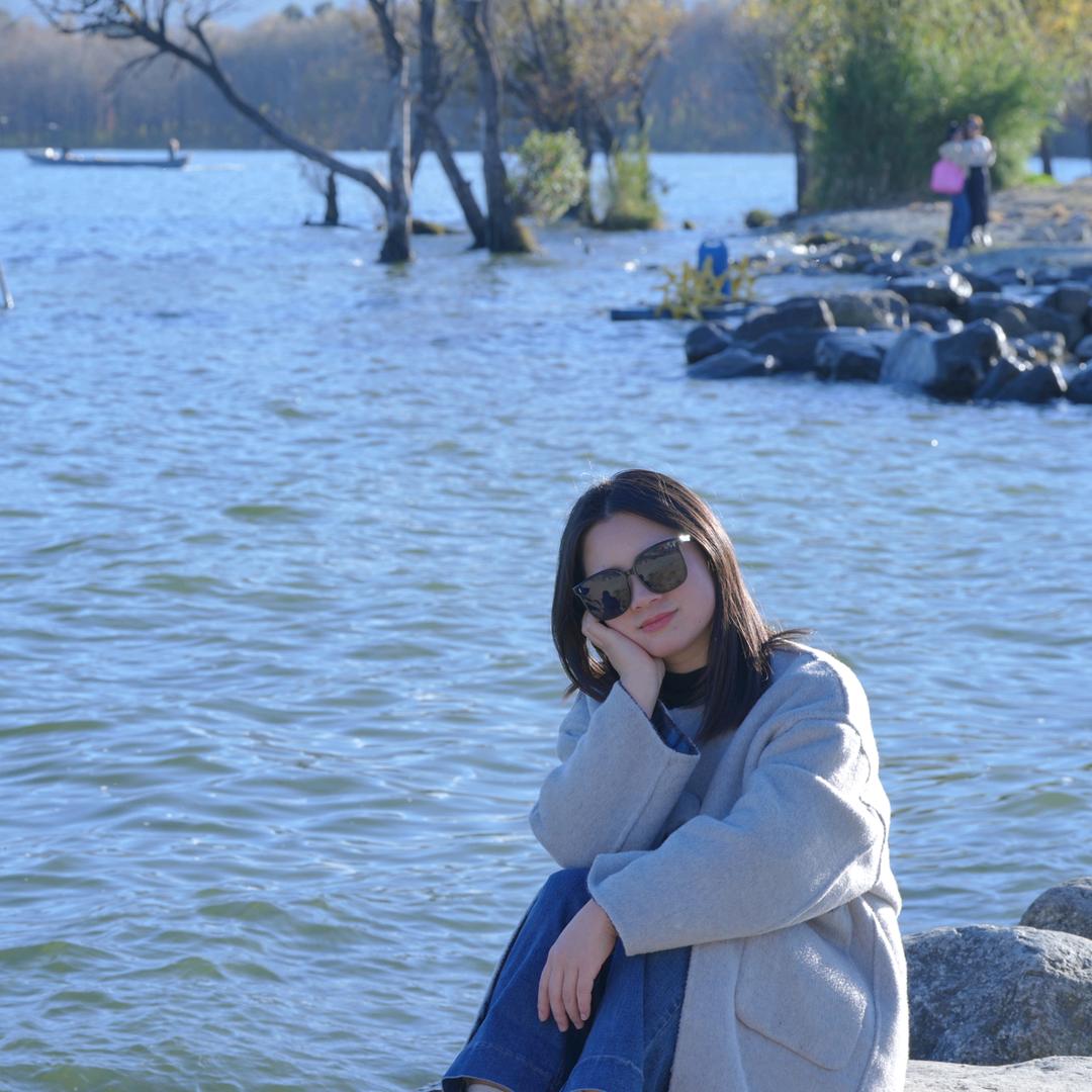 绥江县漫律音乐刘老师