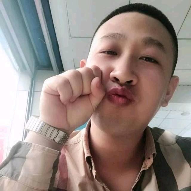 大鹏丶展翅