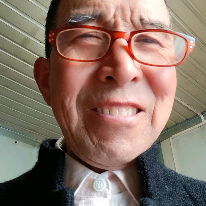沈皆富