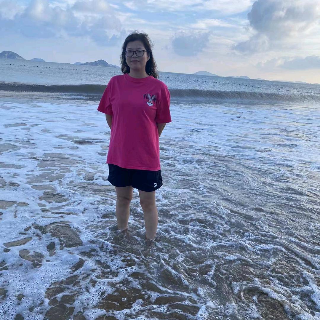 海燕姐姐（四个老板娘火锅  烧烤）