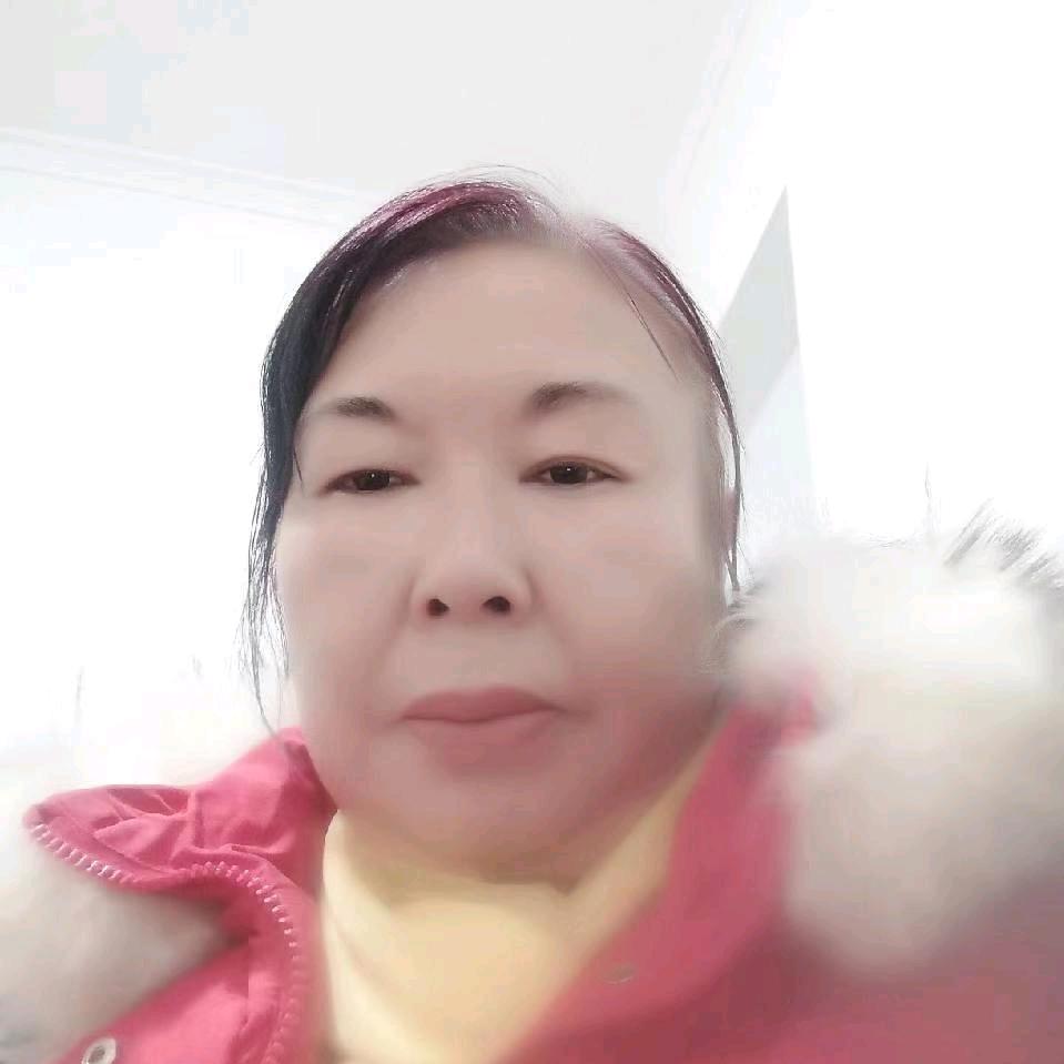 熊姐，喜欢唱歌开播时间九点左右开播，欢迎