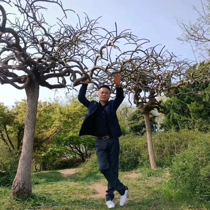 天真遇到现实😀😀😀