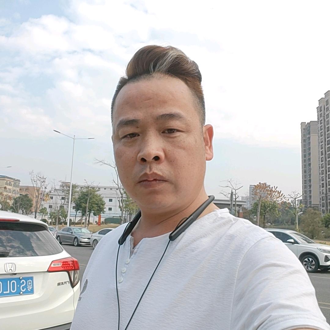 萧䒚承接货运