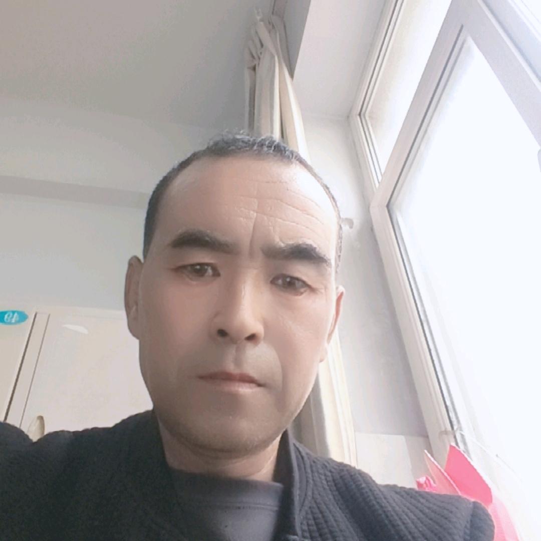 帅气的老男孩