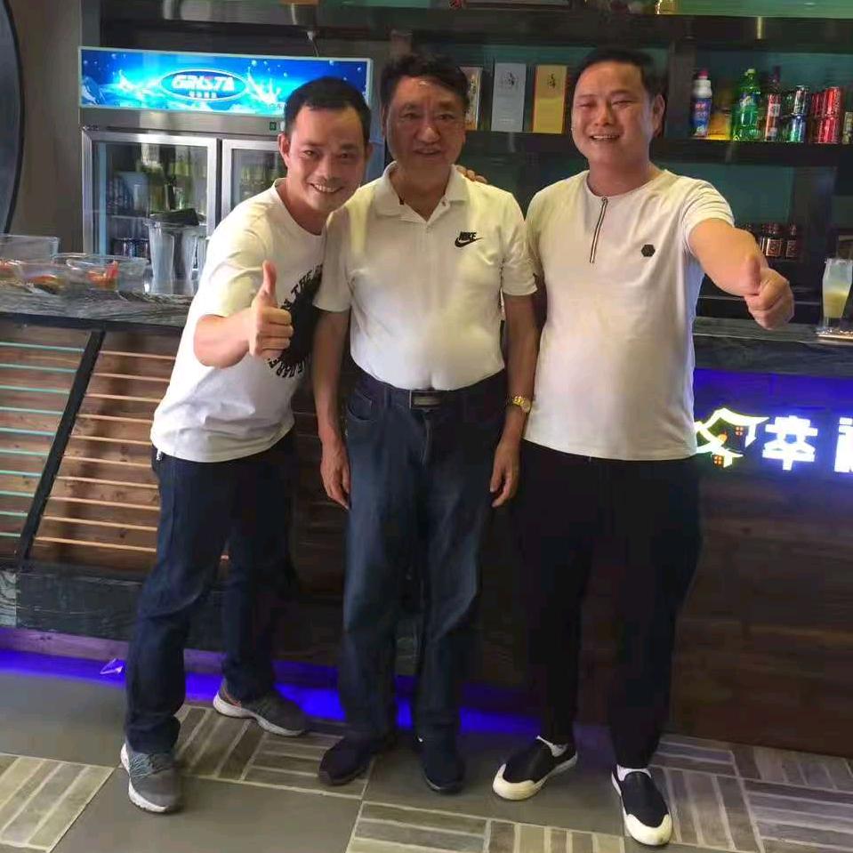 食在家湘_龚平