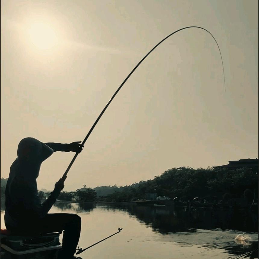 艾自由爱钓鱼🎣