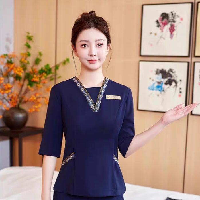 呼市楠仕店雅婷